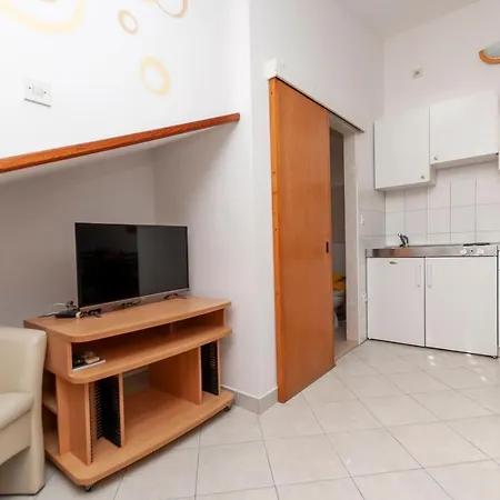 Juraj Apartment *