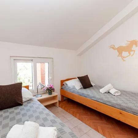 Juraj Apartment Dugi Rat